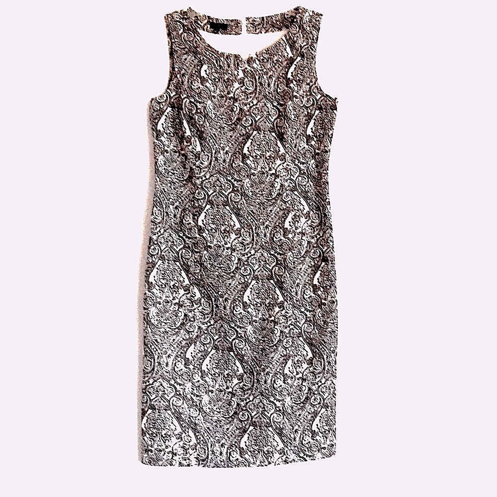 Talbots sleeveless midi, fully lined dress. Size 6